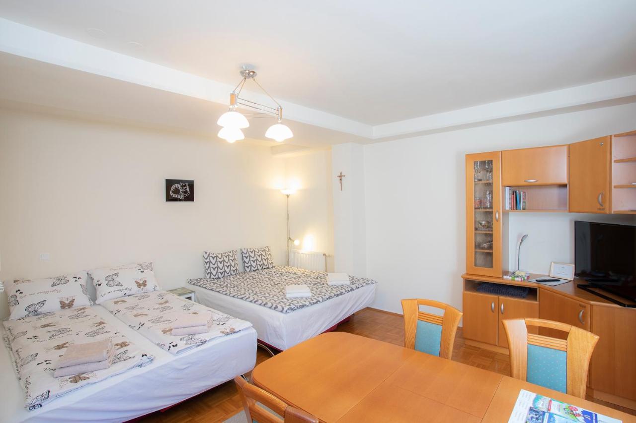 Apartment Tinka ครานสกา โกรา ภายนอก รูปภาพ